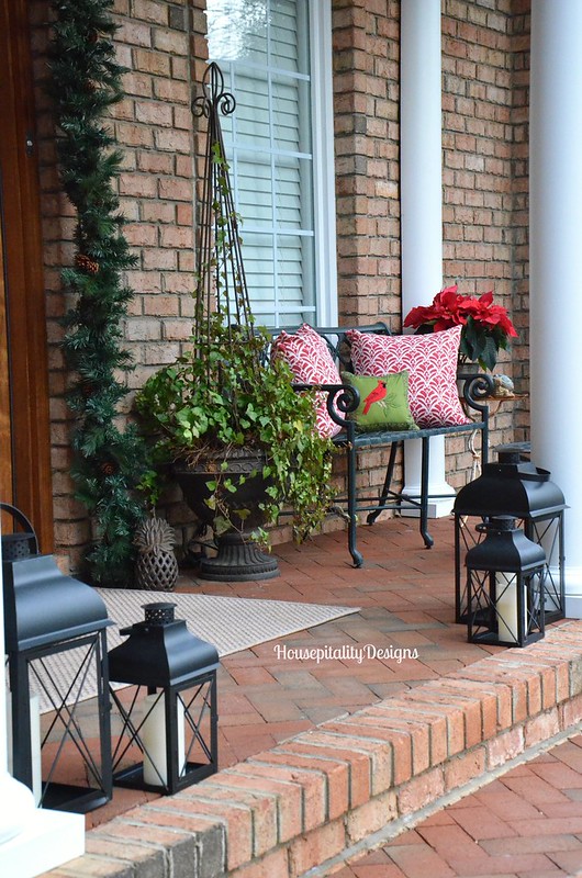 Christmas 2015 Front Porch - Housepitality Designs