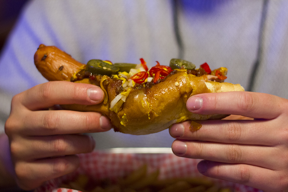 hotdog-tgi-fridays-menu
