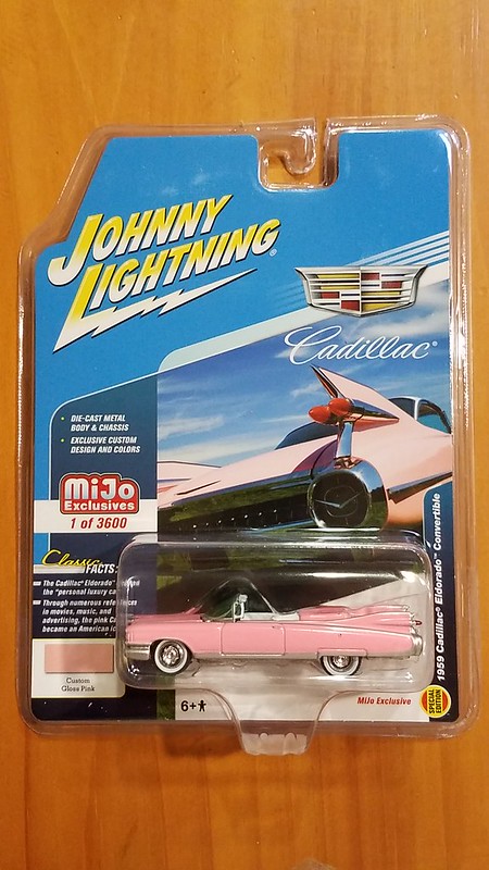 Johnny Lightning 1:64 1959 Cadillac Eldorado Convertible Diecast Pink JLCP7045