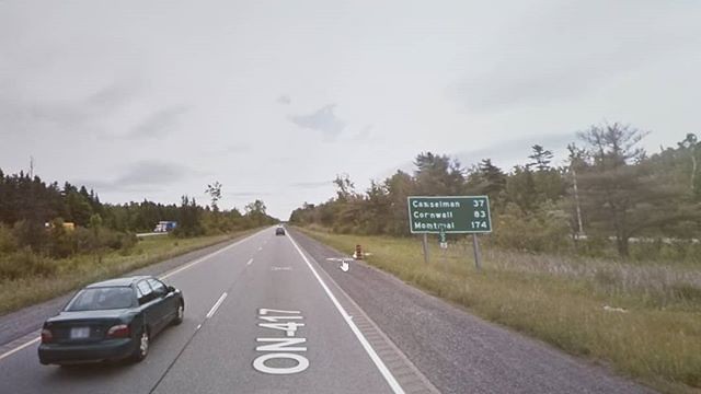 Cassepman 37 km, Cornwall 83 km, Montreal 174 km. #Ridingthroughwalls #xcanadabikeride #googlestreetview #ontario