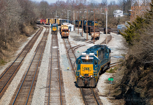 csx csxt locomotive railroad rail road rails emd c701 winchester kentucky cc subdivision patio yard ky power caboose tracks sunny
