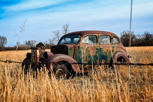 rust car digitialidiot ©allrightsreserved