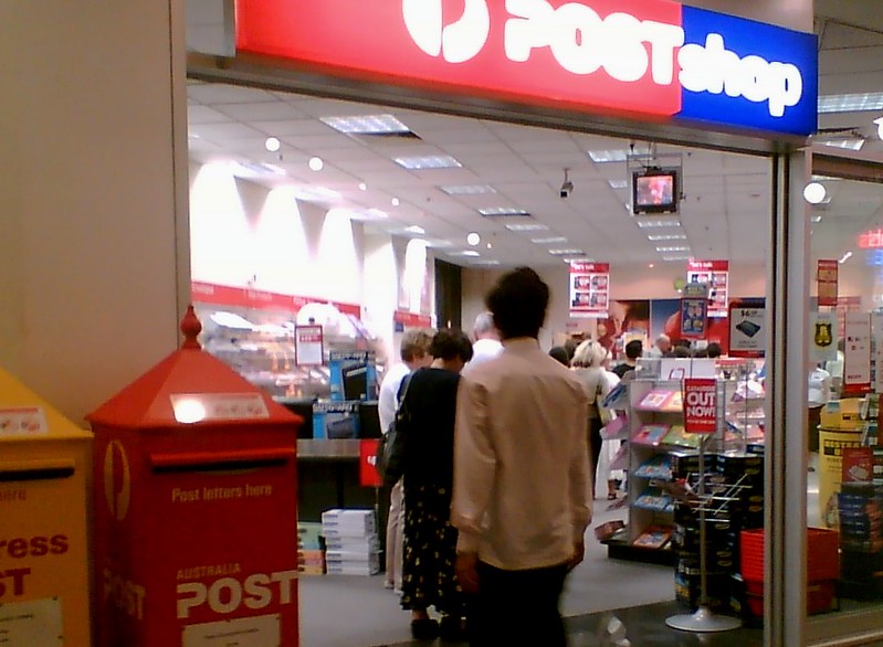 Long queue at the post office, March 2008