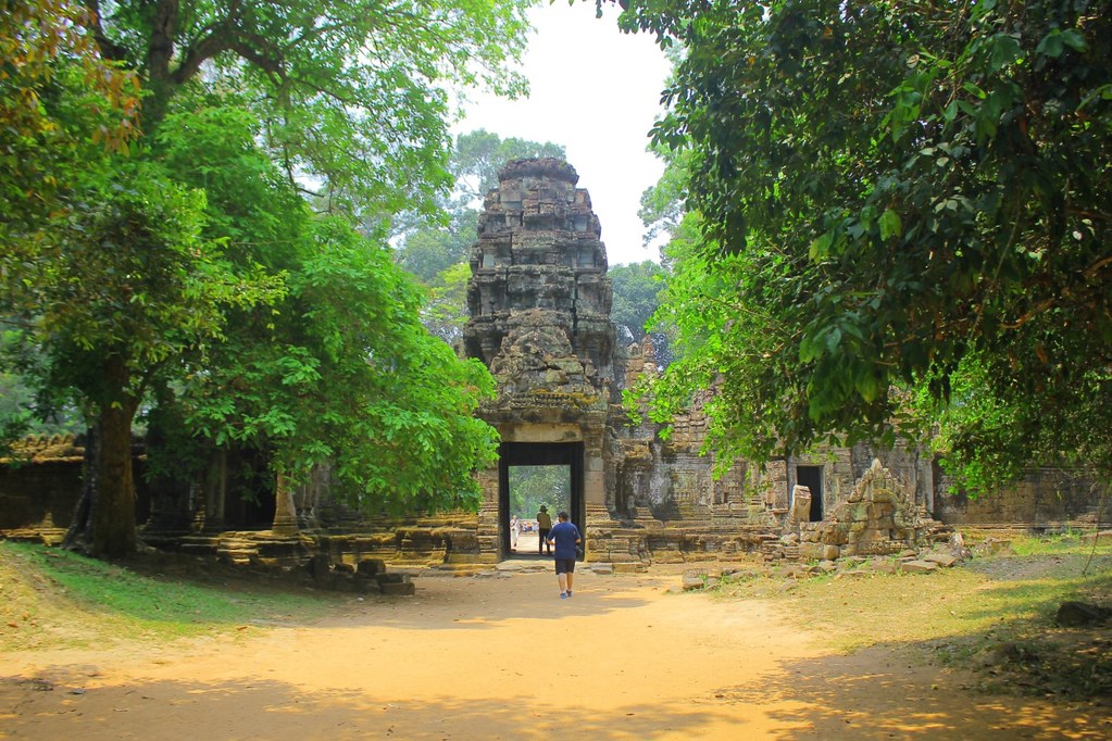 Gate - Preah Khan