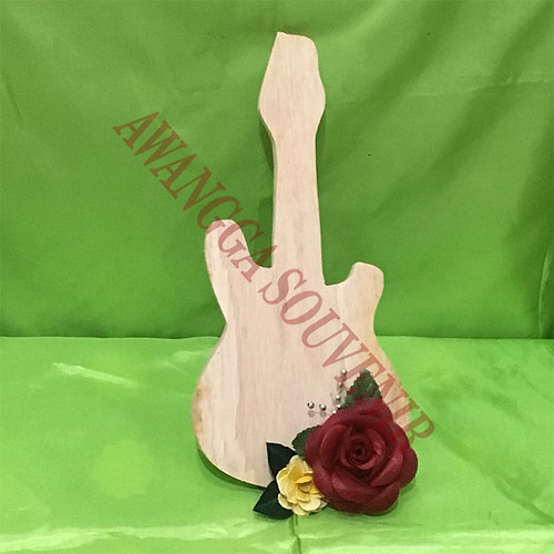 Talenan Kayu Gitar Uk.12x25.5cm