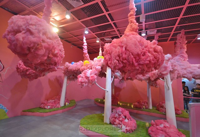 dessert museum Cotton Candy Forest