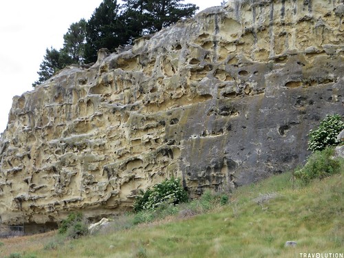 new zealand takiroa maori rock art site history travel kiwi