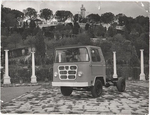 camió Nazar B 1500 quilos presentació Saragossa 1963