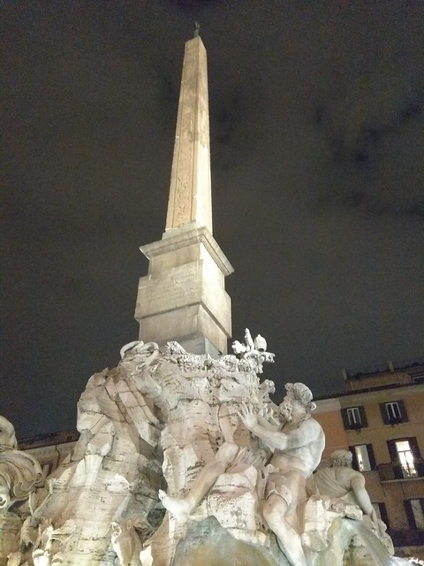 Aciertos y errores en ROMA y alrededores - Blogs of Italy - Llegada y primer paseo: Piazza San Pietro, Castell Sant ´Angelo, Piazza Navona (7)