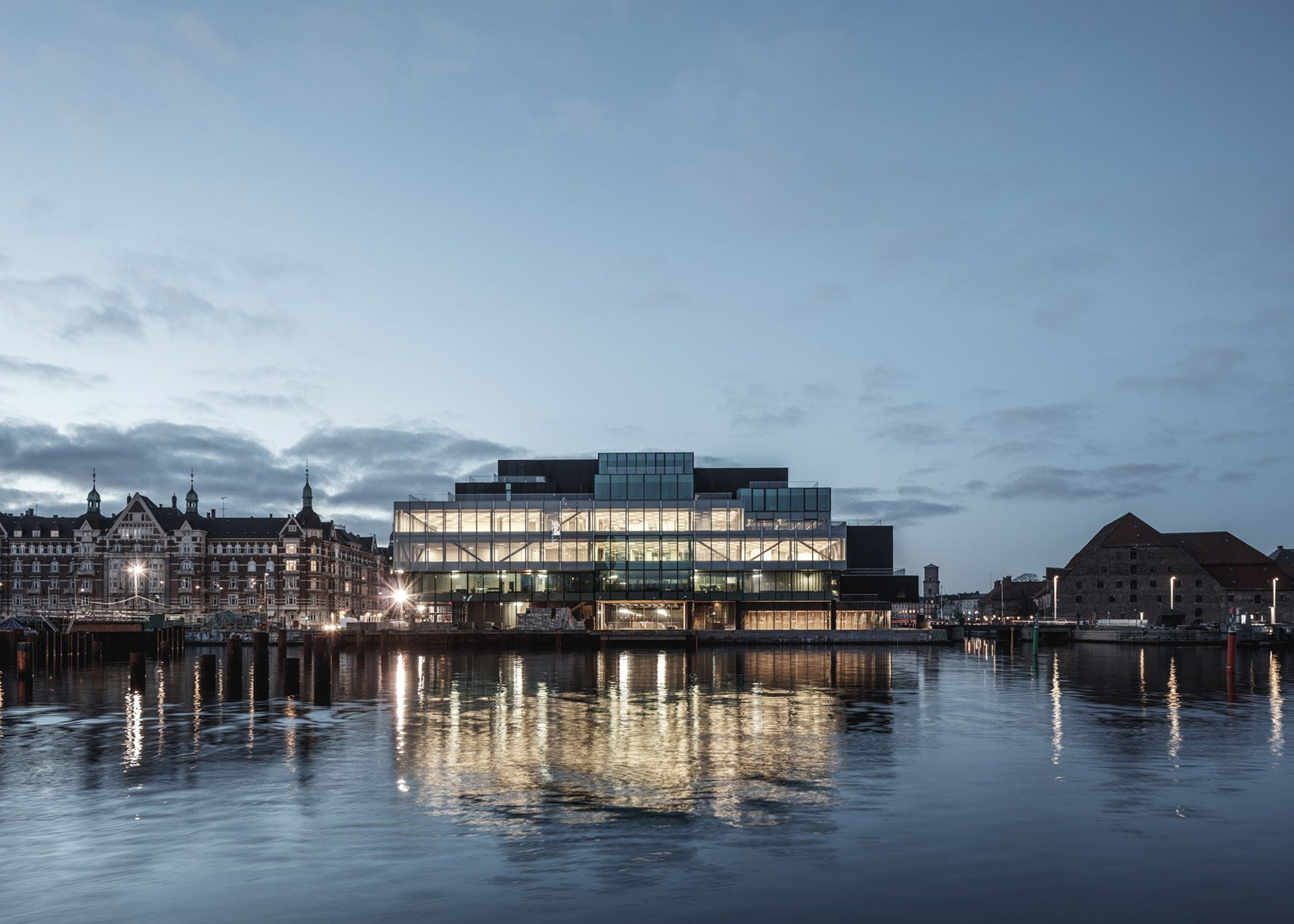 MM_Danish Architecture Centre (DAC) design by OMA_02