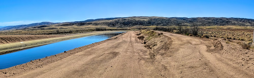 antelopevalley california fairmont blue brown californiaaqueduct flowingwater joelach mohavedesert mojavedesert river runningwater stream fork dirt walkingpath trail