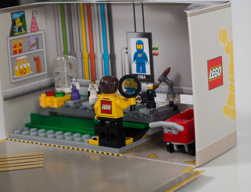 lego minifigure factory online download free