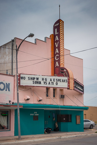 mainstreet moviehouse texas towns derelict portlavaca gatheringplace historic buildings films rundown oldtown theatre downtown