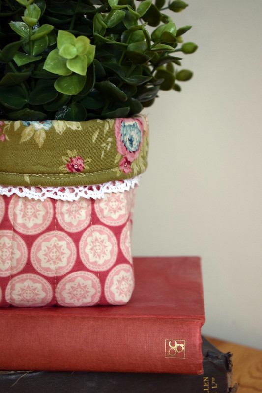 Quilted Plant Pot Cover