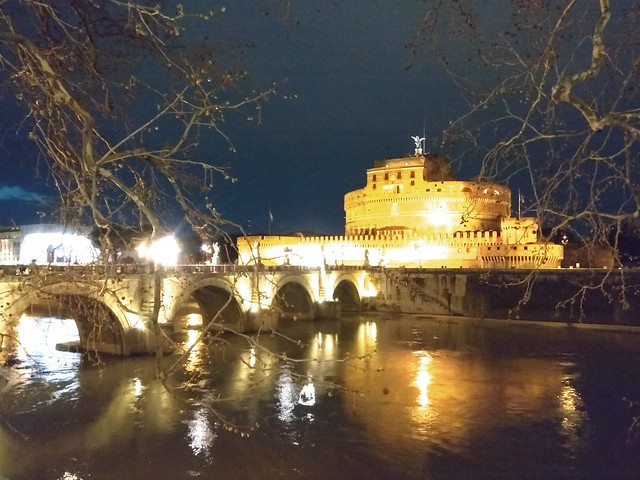 Aciertos y errores en ROMA y alrededores - Blogs of Italy - Llegada y primer paseo: Piazza San Pietro, Castell Sant ´Angelo, Piazza Navona (4)