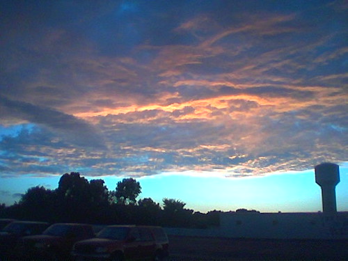 moblog cameraphone sunset nokia3650 favorite 15fav catchycolors geotagged geolat29976239 geolon95432428