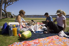 Anke, Diana, David and Gina at picnic by the river