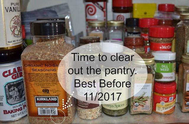 spring clear out the pantry on the SIMPLE moms