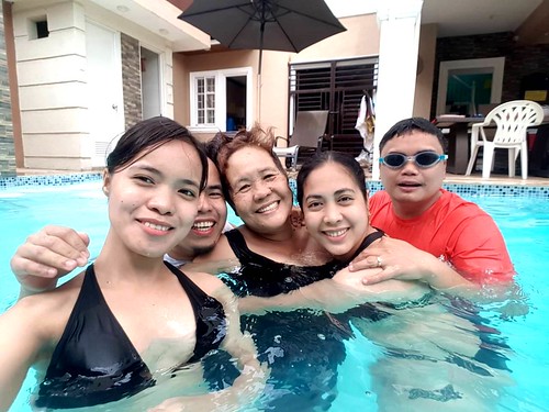 swimming group