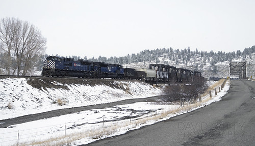 montanaraillink mrl nikon d610 freight train photography railroad bridge emd electromotive sd70ace
