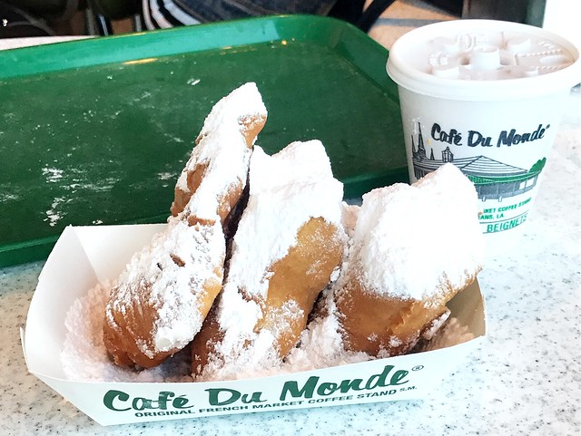 New Orleans Travel Guide: What to Drink, Eat & Do in NOLA (& What to Skip) - guide to new orleans