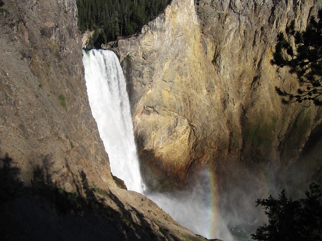 Yellowstone salvaje: cañones, cataratas, praderas y supervivencia en el lago. - Costa oeste de Estados Unidos: 25 días en ruta por el far west (10)