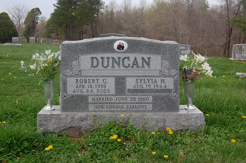 dycusburgkentucky dycusburgcemetery headstone tombstone gravestone graveyard death finalrestingplace crittendencounty
