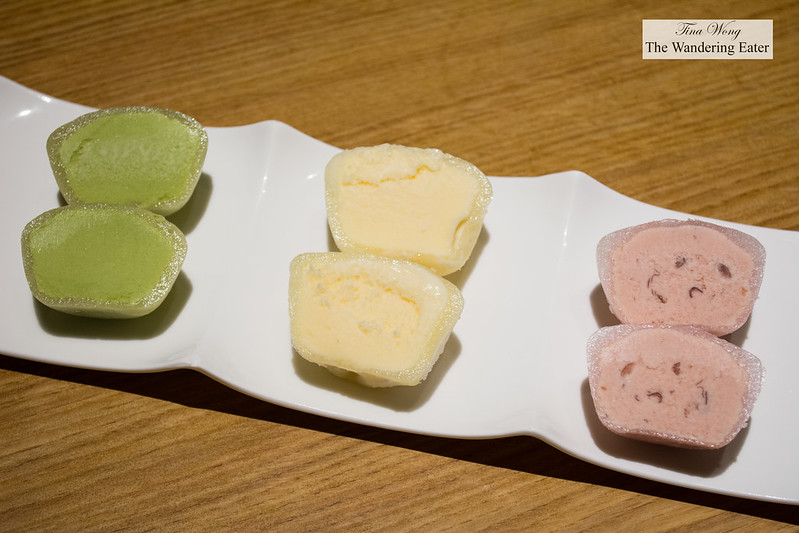 Mochi ice cream - Green tea, vanilla and adzuki red bean