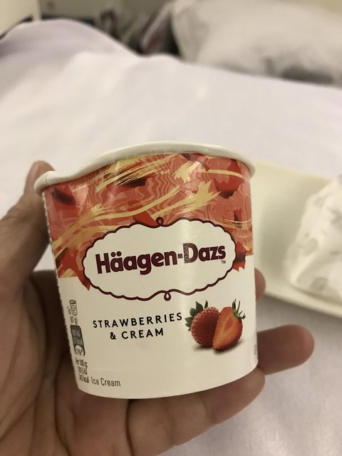 Haagen Dazs strawberries and cream