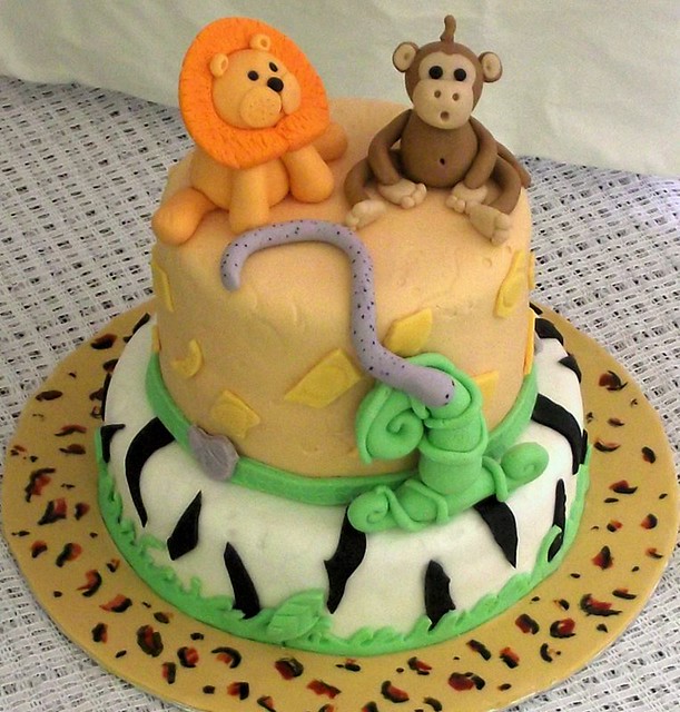 Jungle Themed Cake by The Magical Cupboard