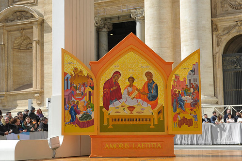 Presentation of the official World Meeting of Families 2018 'Icon of the Holy Family' to Pope Francis