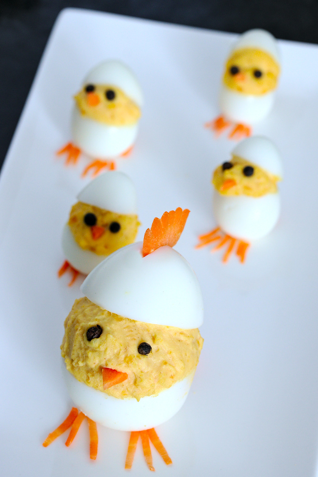 Deviled Easter egg chicks | Mother hen with baby chicks | platedpalate.com