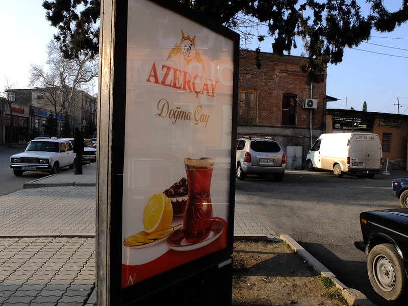 Азербайджан: Гянджа торговая Гяндже, базар, кутабами, новый, первый, городе, место, блюдо, базаре, центре, кутаб, попробовал, города, конечно, Главный, купить, только, кутабы, такое, Гянджи