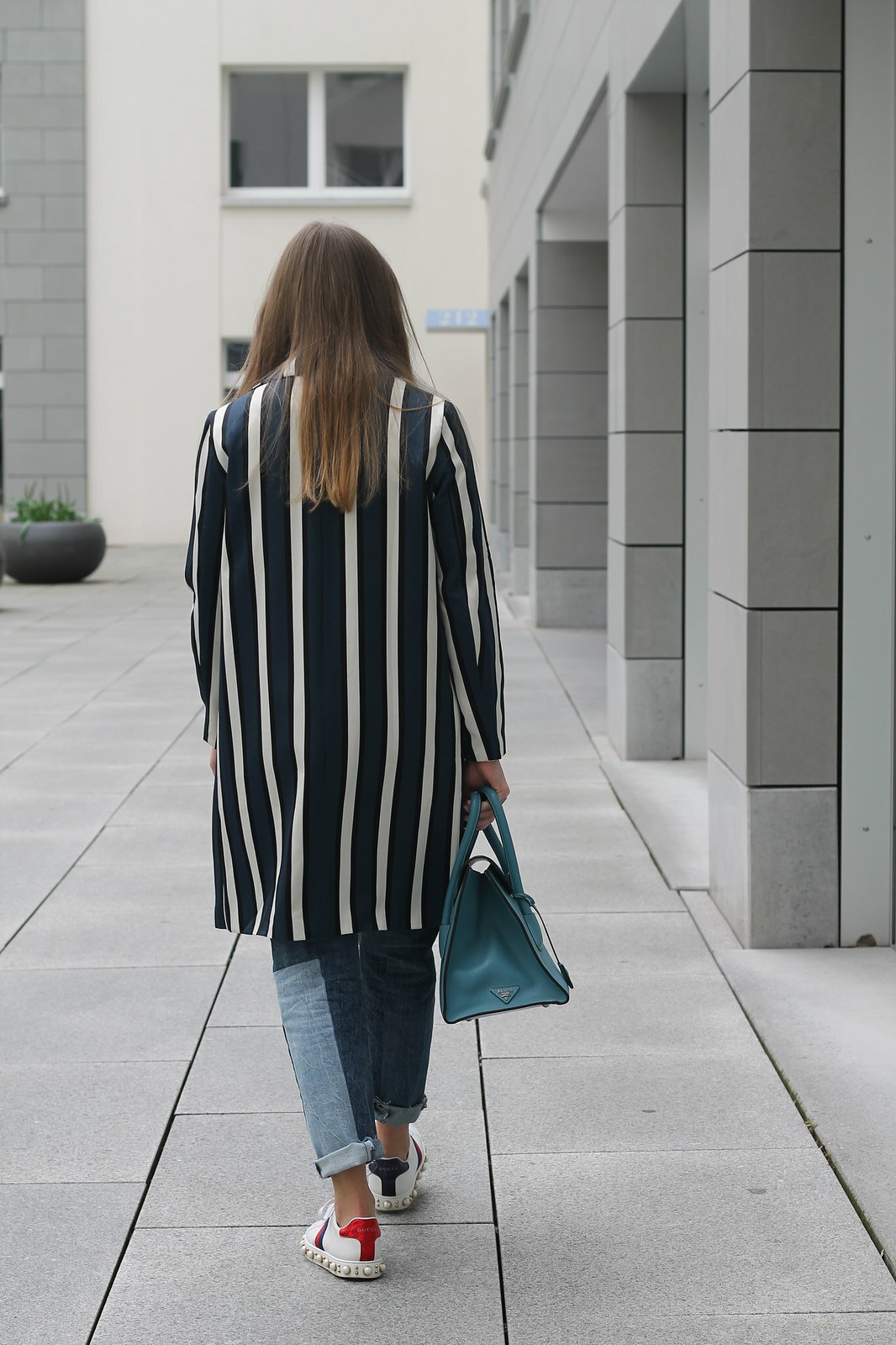 striped-jacket-and-gucci-sneaker-whole-outfit-back-wiebkembg