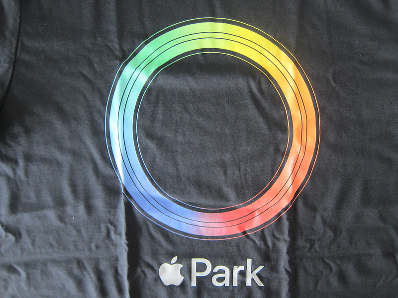 Apple Park T-Shirts - Black - Multi-color Ring