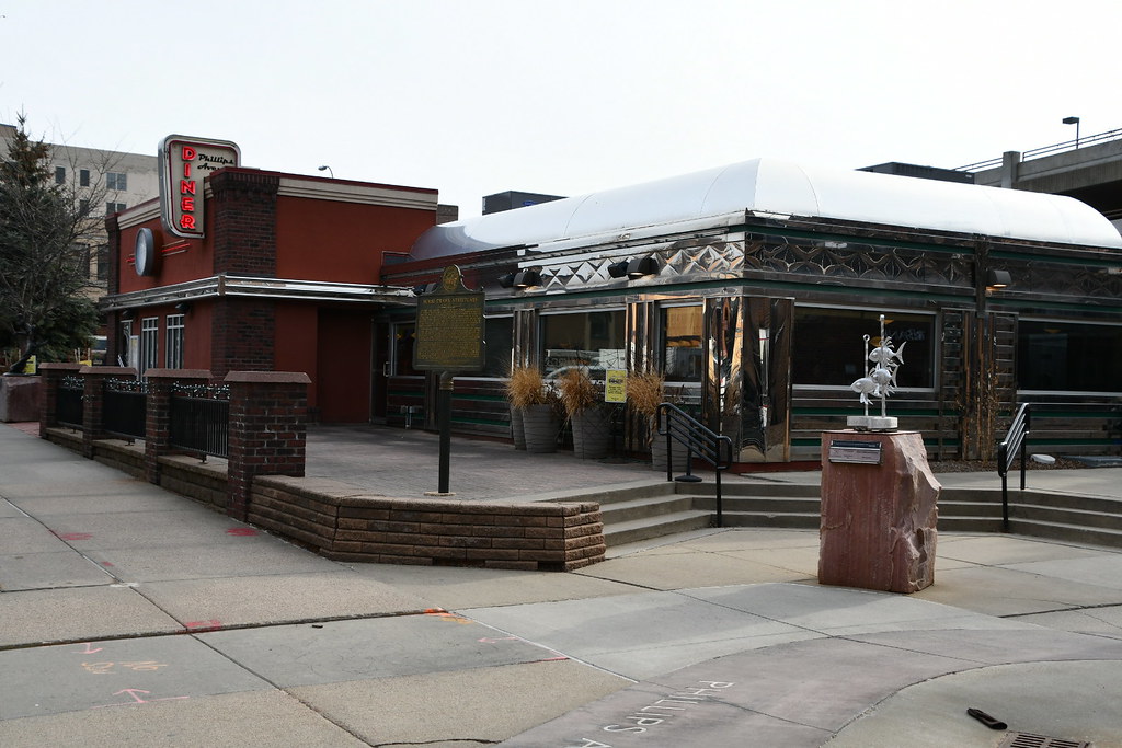 Phillips Avenue Diner