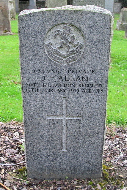 War Grave 11,  Cockpen and Carrington Kirkyard