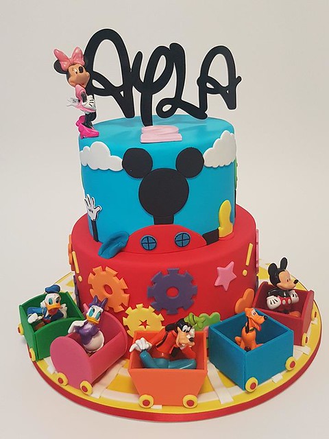 Mickey Mouse Clubhouse Cake by Sian's Delicious Diamonds