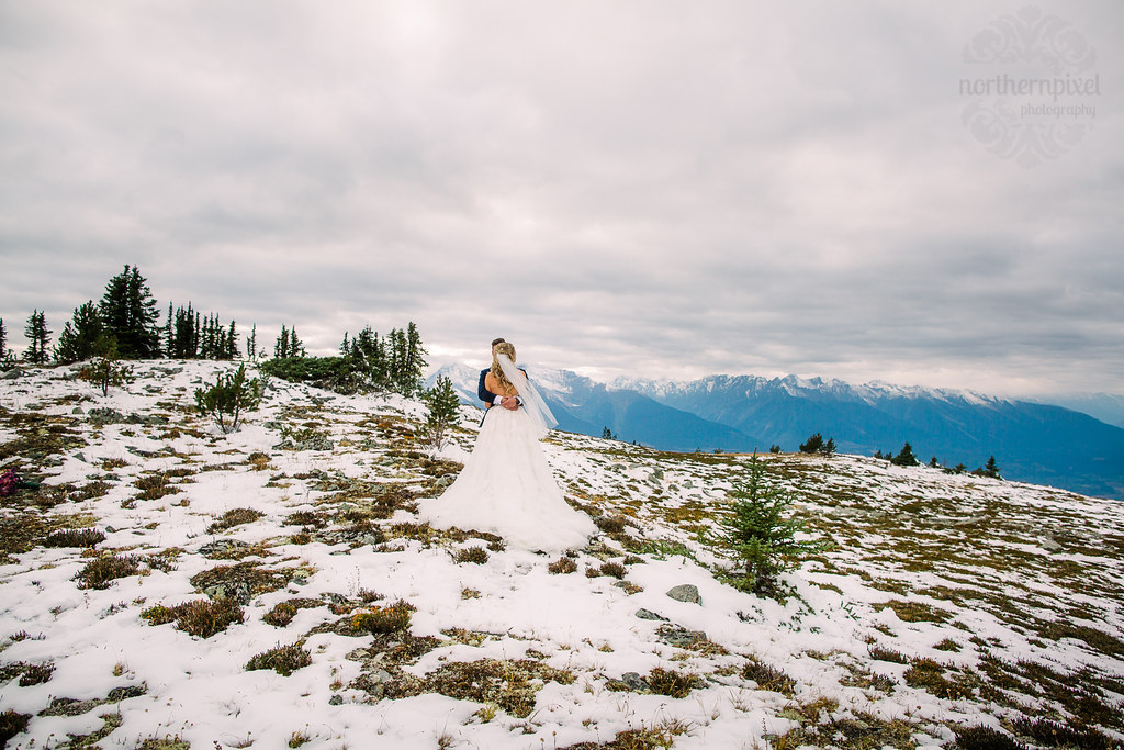 Helicopter Mountaintop Wedding, Valemount BC