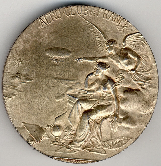 Aéro-Club de France medal, from the collection of the Smithsonian Institute