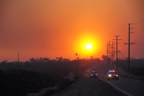california ca usa venturacounty ventura venturacalifornia thomasfire smoke smokyskies sunset emergencyvehicle powerpoles omot