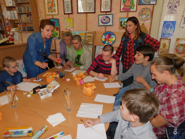 Майстер-класи “Моя мальовнича Україна”, “Рукотворні скарби” і “Наша мова калинова”