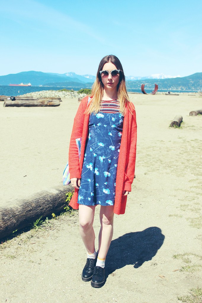 Vintage dress, oversized Cardigan and chunky shoe outfit in Vancouver 2
