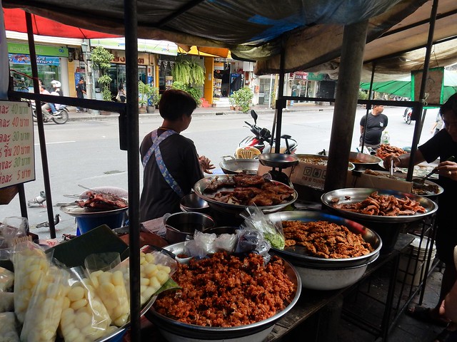 Último día en Bangkok: distrito de Dusit, Khao San Road y Loha Prasat - TAILANDIA POR LIBRE: TEMPLOS, ISLAS Y PLAYAS (25)