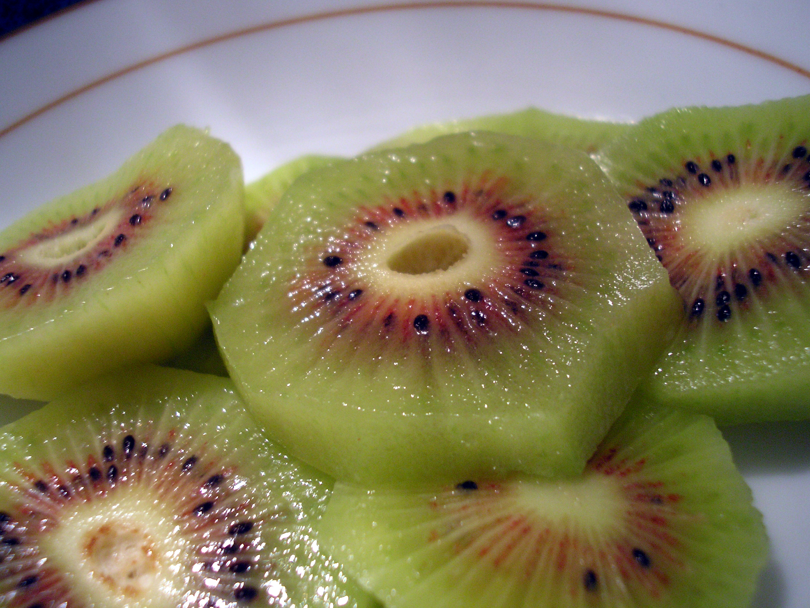Golden kiwifruit with a red-ring. Photo taken on November 1, 2006.