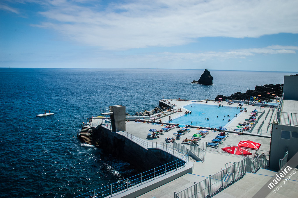Мадейра. Пляжный комплекс Лидо (The Lido swimming pool complex).