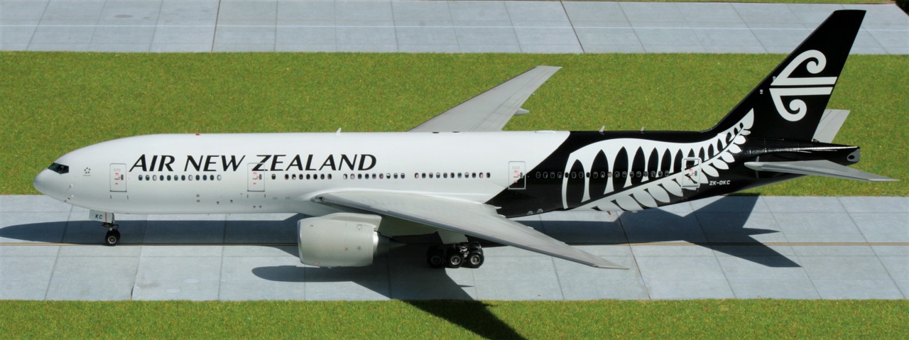 777300-17 PAS-DECALS BOEING 777-300ER AIR NEW ZEALAND BLACK LASER DECAL 1/144 