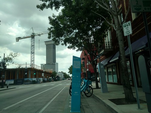 Blue Bikes downtown