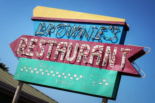 neon tennessee athens ushighwayroute11 route11 us11 restaurant brownies americanroadside tn chef caricature