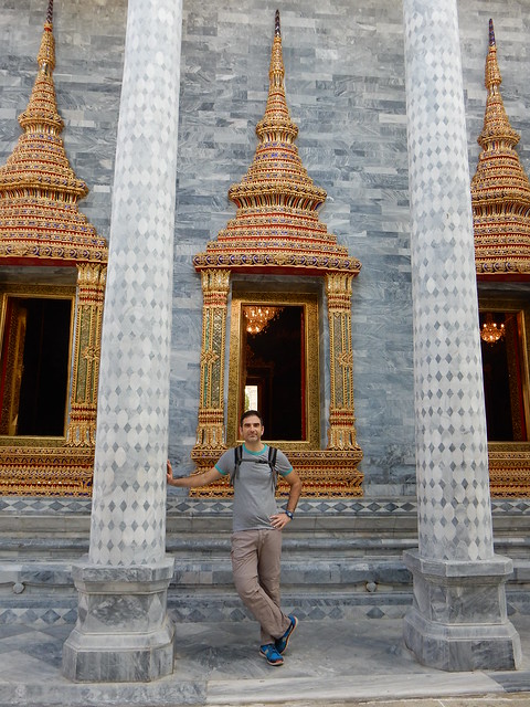Más Bangkok: Wat Suthat, Golden Mount, Jim Thompson, Santuario Erawan y Patpong - TAILANDIA POR LIBRE: TEMPLOS, ISLAS Y PLAYAS (4)